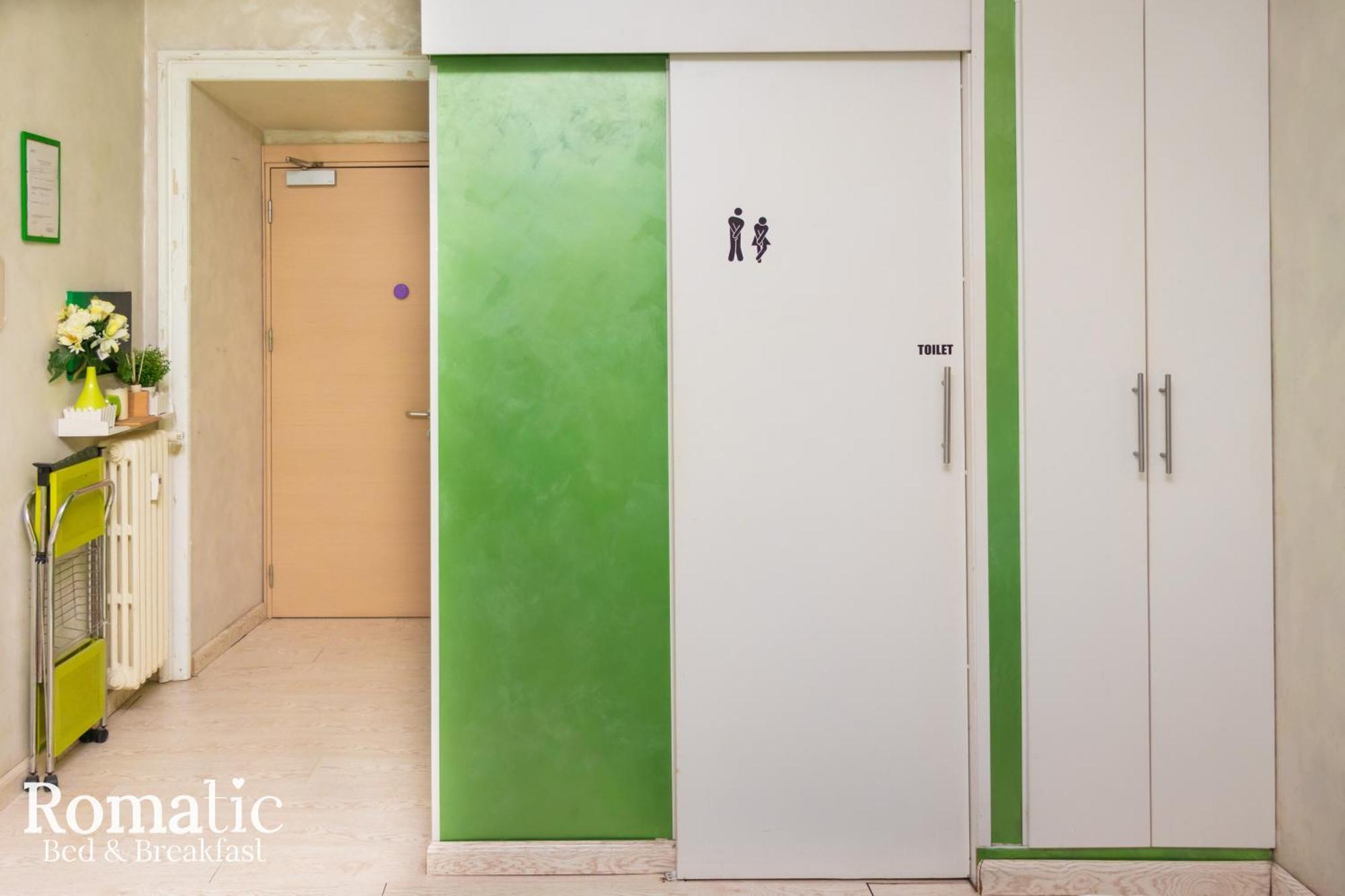 Romatic Hotel ภายนอก รูปภาพ